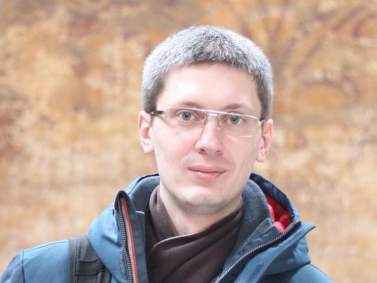 Дмитрий Комиссаров