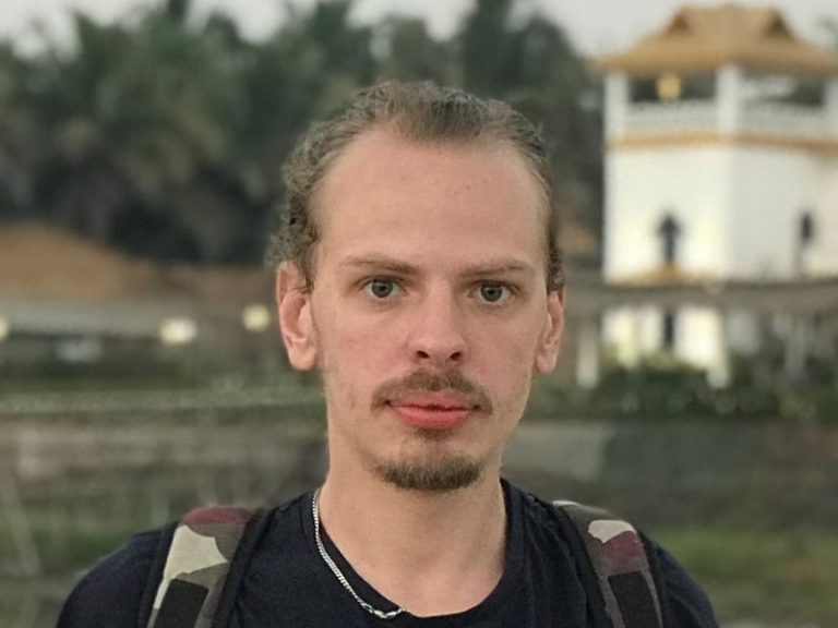 Антон Раткин